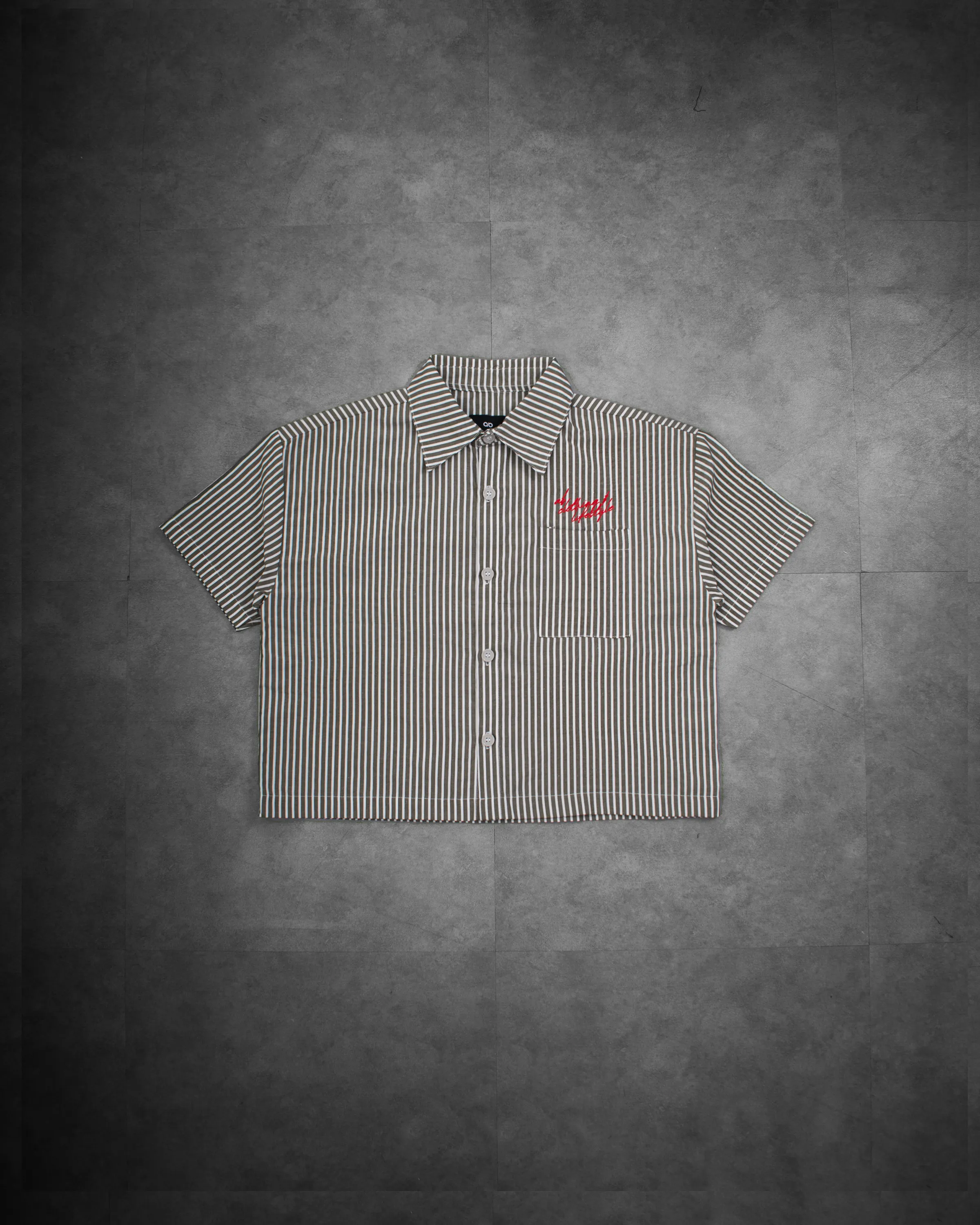 cropped polo shirt | button-down | drop shoulder | box fit | retro striped | vintage cambric | olive