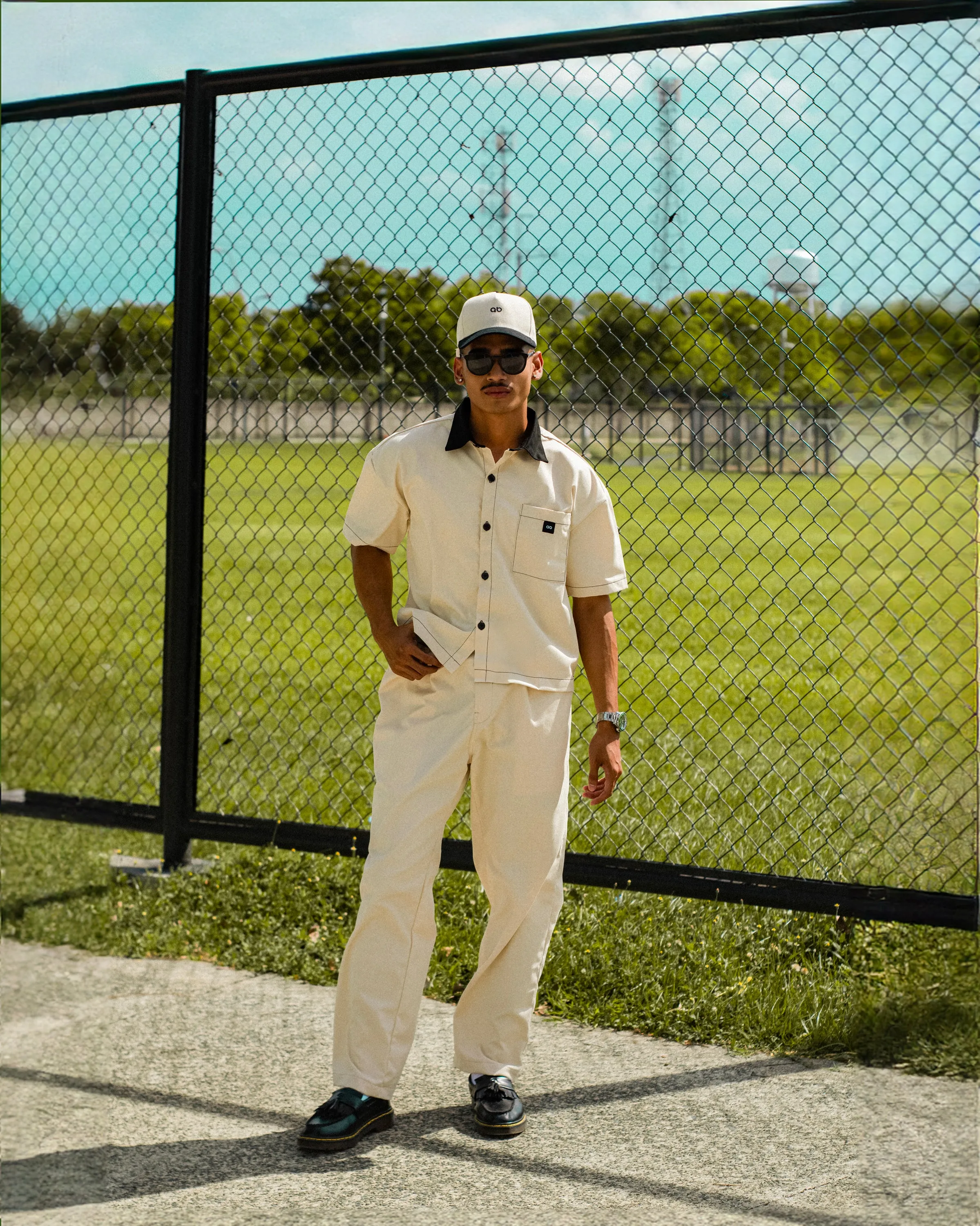cropped polo shirt | button-down | drop shoulder | dual-tone and box fit | classic twill | crème