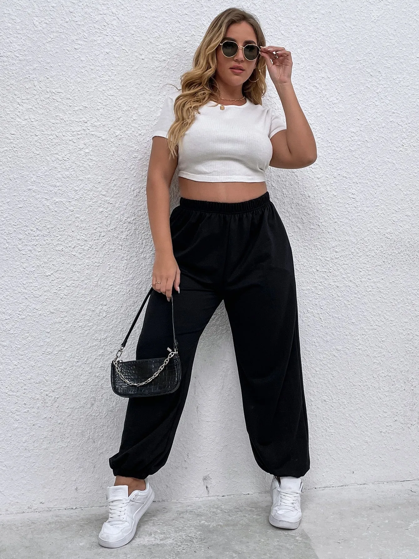 Letter Rhinestone High Waist Cropped Plus Size Sweatpants